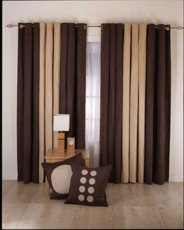 Curtain-Designs-for-Living-Room-634x791