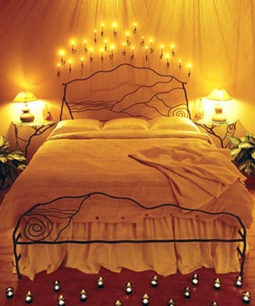 How-to-Decorate-a-Romantic-Home-Impressively-with-Candles-2