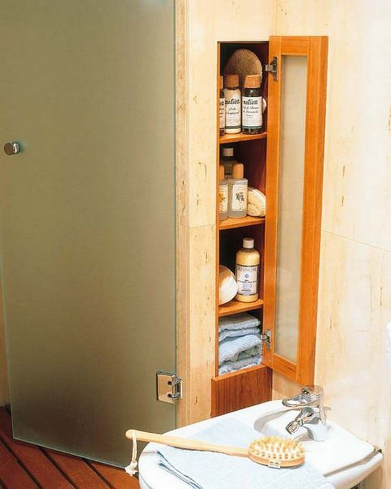 Creative-Storage-Idea-For-A-Small-Bathroom-Organization_06