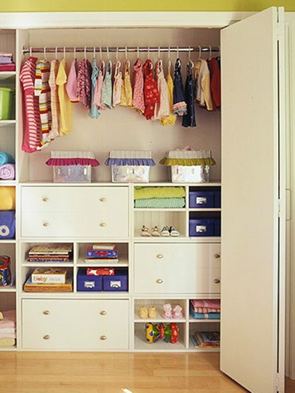 Small-Kids-Room-Storage-Ideas-12