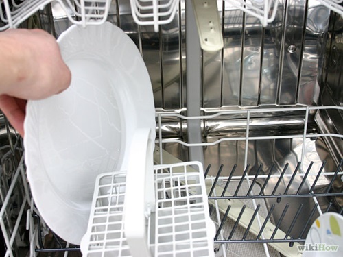 How-to-Clean-and-Maintain-your-Dishwasher-6